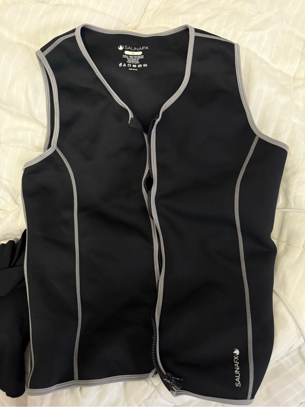 SaunaFX Black Neoprene Zip Vest with Gray